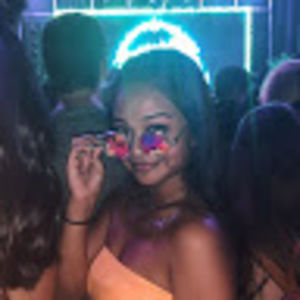 Meet your Posher, Amarie